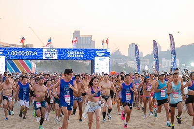 노을에서 달빛까지 파타야 해변을 달리다: 태국 최대 비키니 비치 레이스, 10주년으로 돌아오다