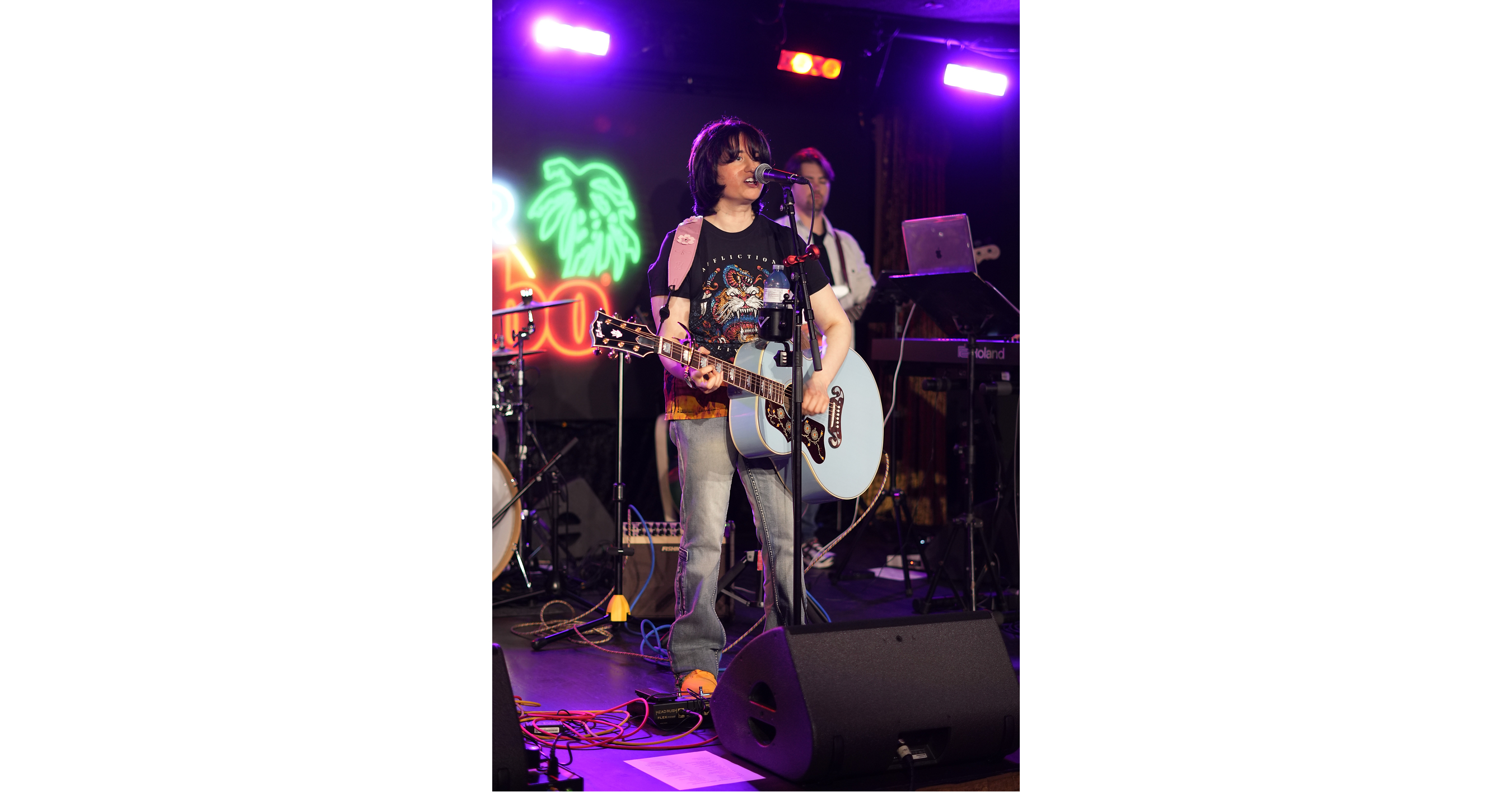 Katie Dauson Captures Electric Romance in New Single Fresh Sugar