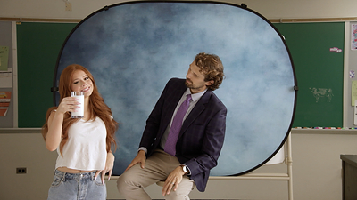Creator Harper Zilmer teaches milkXP teacher Dr. Gregory Barton how to make a milk ad, promoting that milk’s nutrients can help teens stay focused.