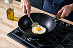 Easy release for egg