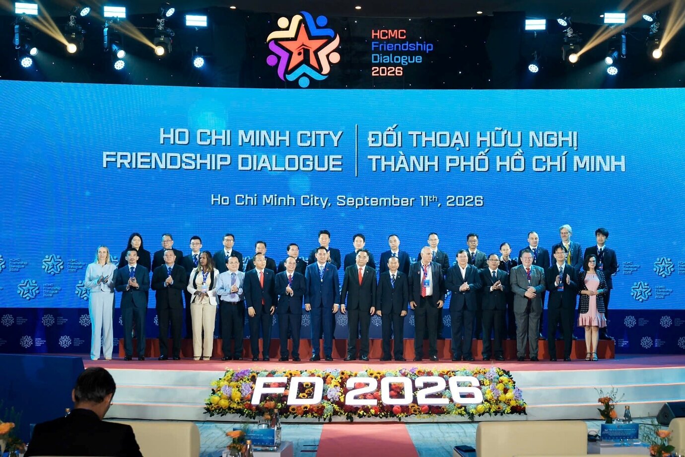 Hô Chi Minh-Ville étend ses zones de développement et renforce ses relations diplomatiques locales