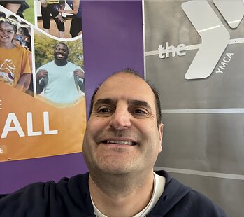 TravelingWiki CEO Jonathan Sutter Complete Community Impact Volunteering for Local YMCA