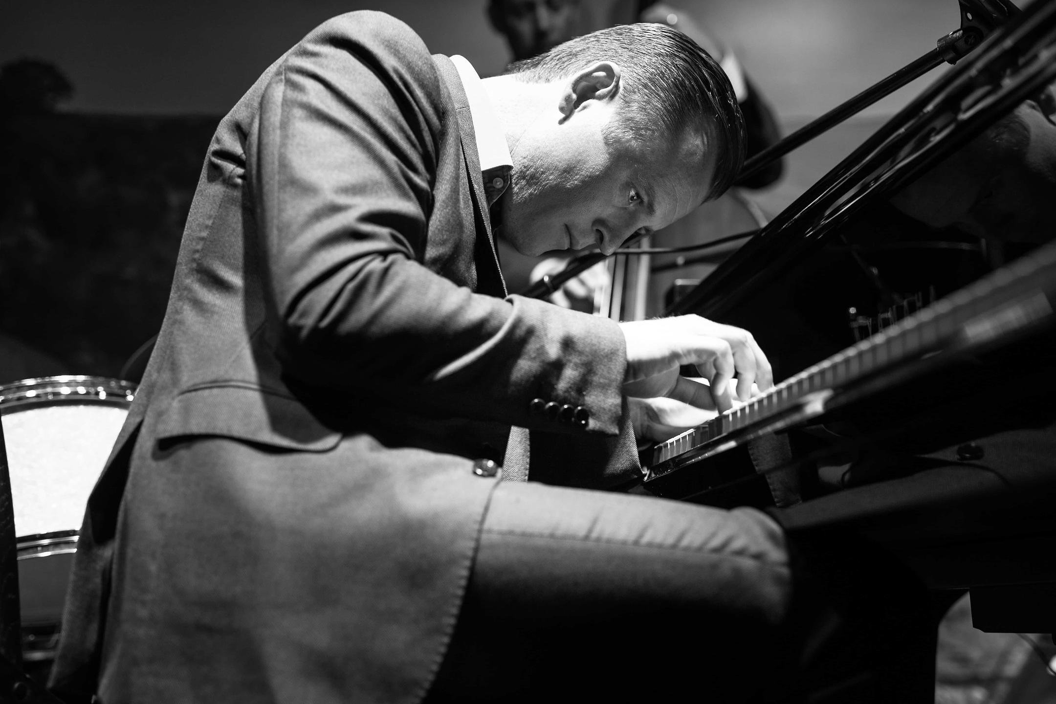 From Texas to Chicago: Doc Watkins Brings His Vision of the Modern Jazz Supper Club to Lincoln Park