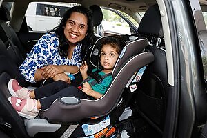 Hyundai Donates $25,000 to Expand Child Passenger Safety in Metro Detroit