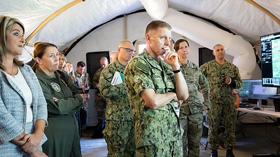 USSTRATCOM Commander Visits Indiana Naval Lab