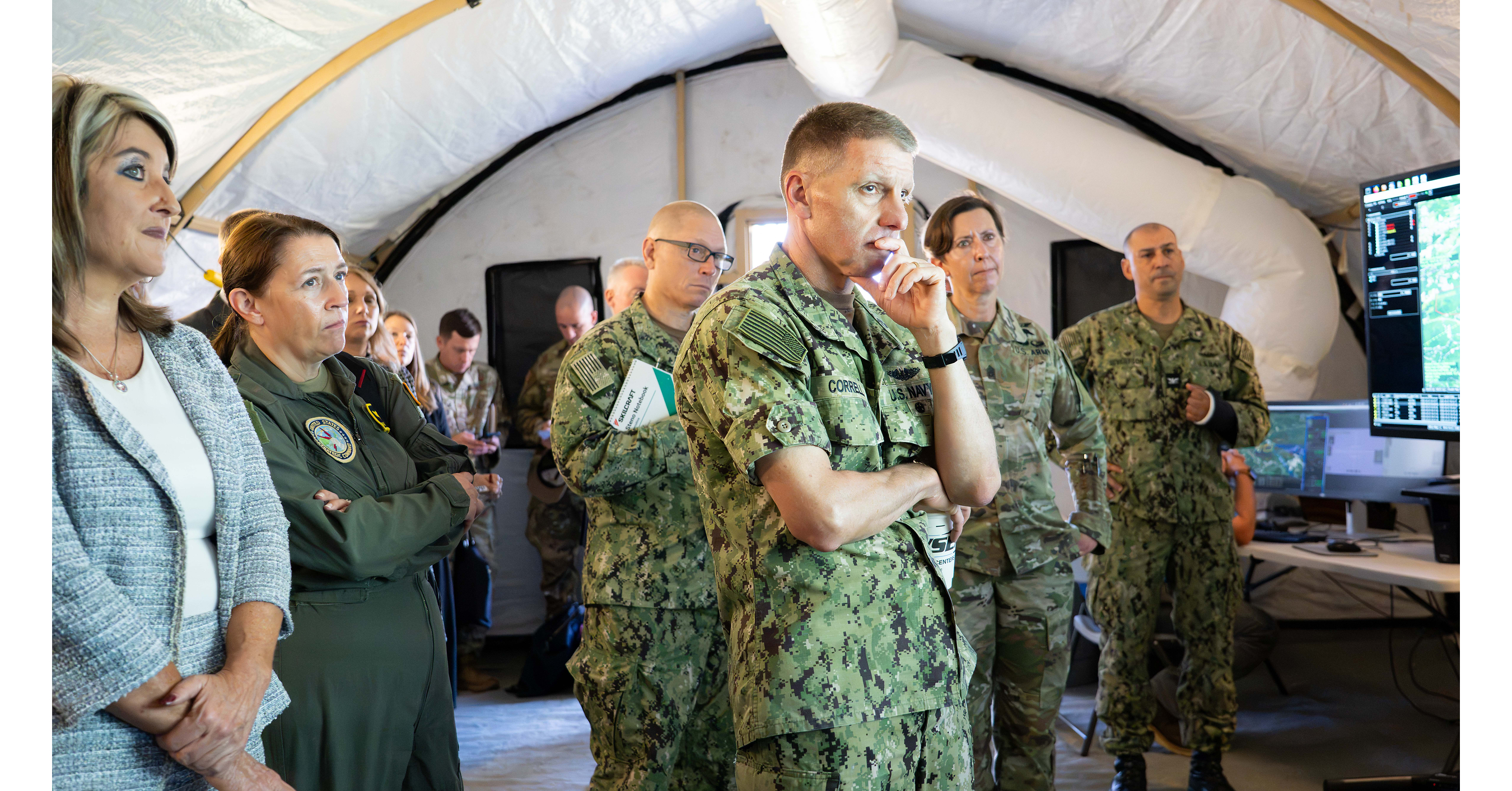 USSTRATCOM Commander Visits Indiana Naval Lab