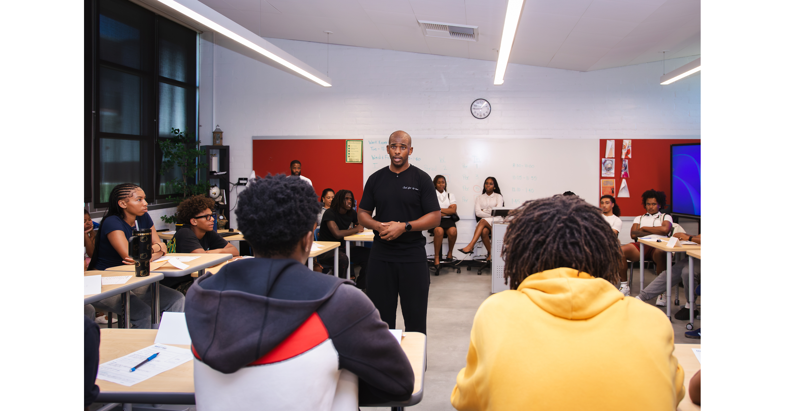 Owl Ventures Welcomes NBA Legend Chris Paul as Venture Partner