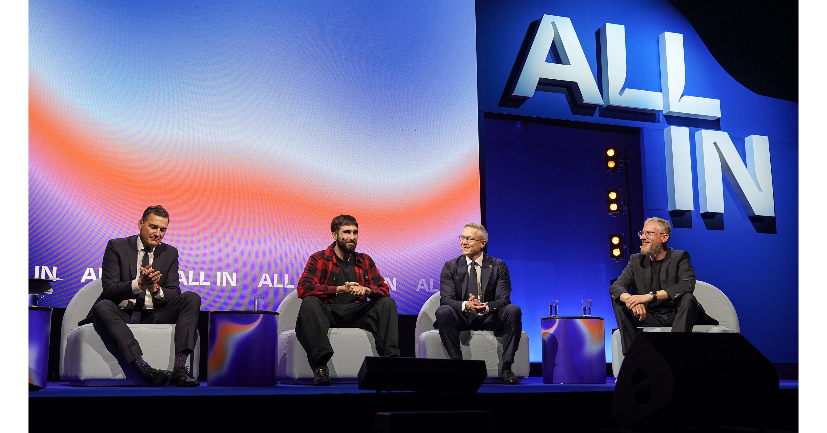 Cohere and Aleph Alpha Sign Agreement to Become the First Transatlantic Sovereign AI Solution
