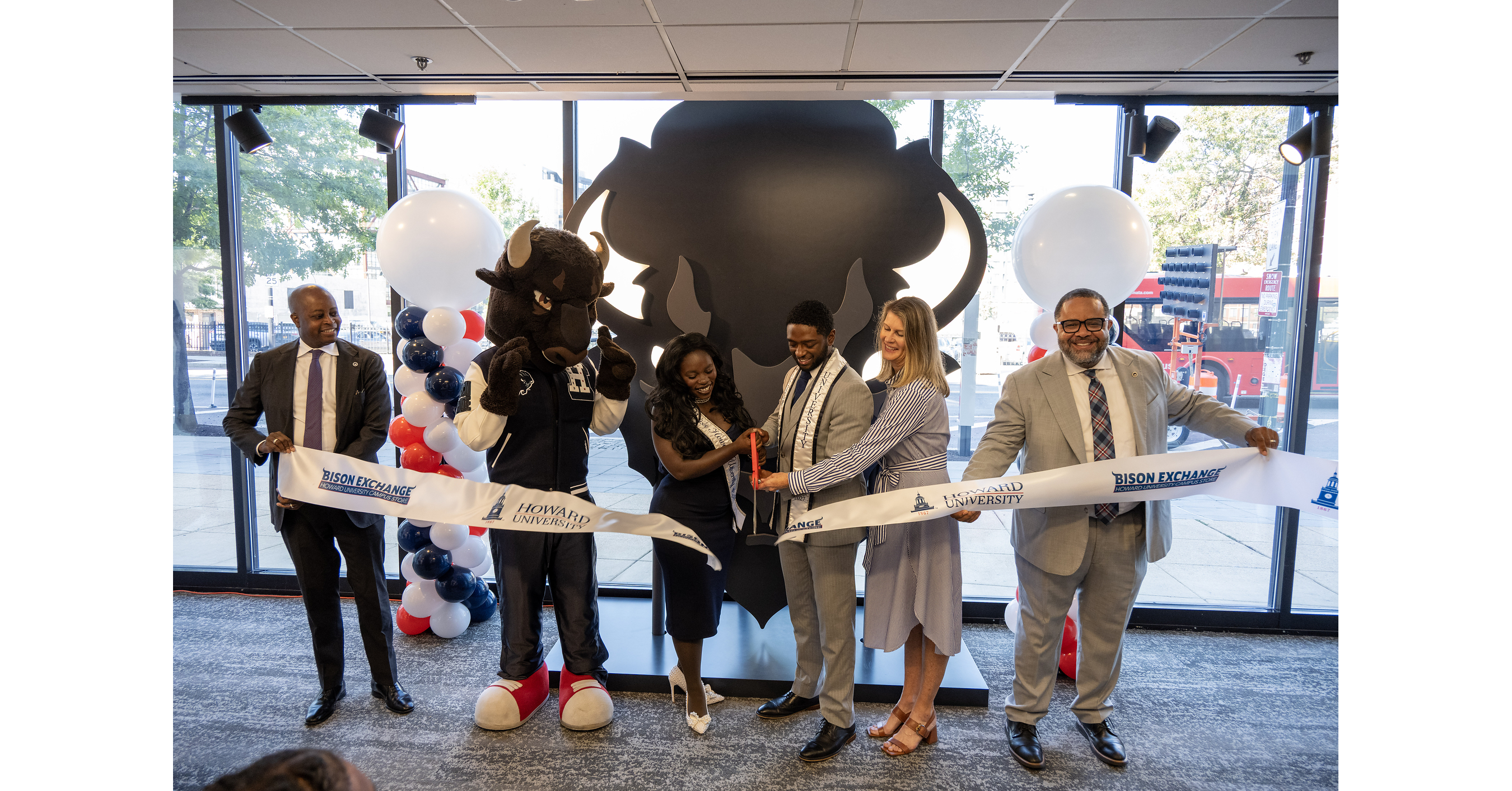 Follett Higher Education and Howard University Celebrate Grand Reopening of the Bison Exchange Campus Store