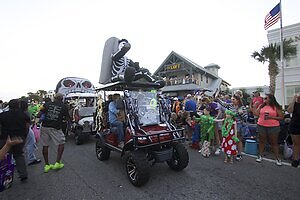 The Coast with the Ghosts: Coastal Mississippi Unveils 2026 Halloween Lineup