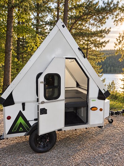 Designed to go where curiosity leads. Meet the new Alite—lightweight garageable freedom with iconic A-frame style. Full height interior under 700 pounds. Designed to go where curiosity leads. Meet the new Alite—lightweight garageable freedom with iconic A-frame style. Full height interior under 700 pounds.