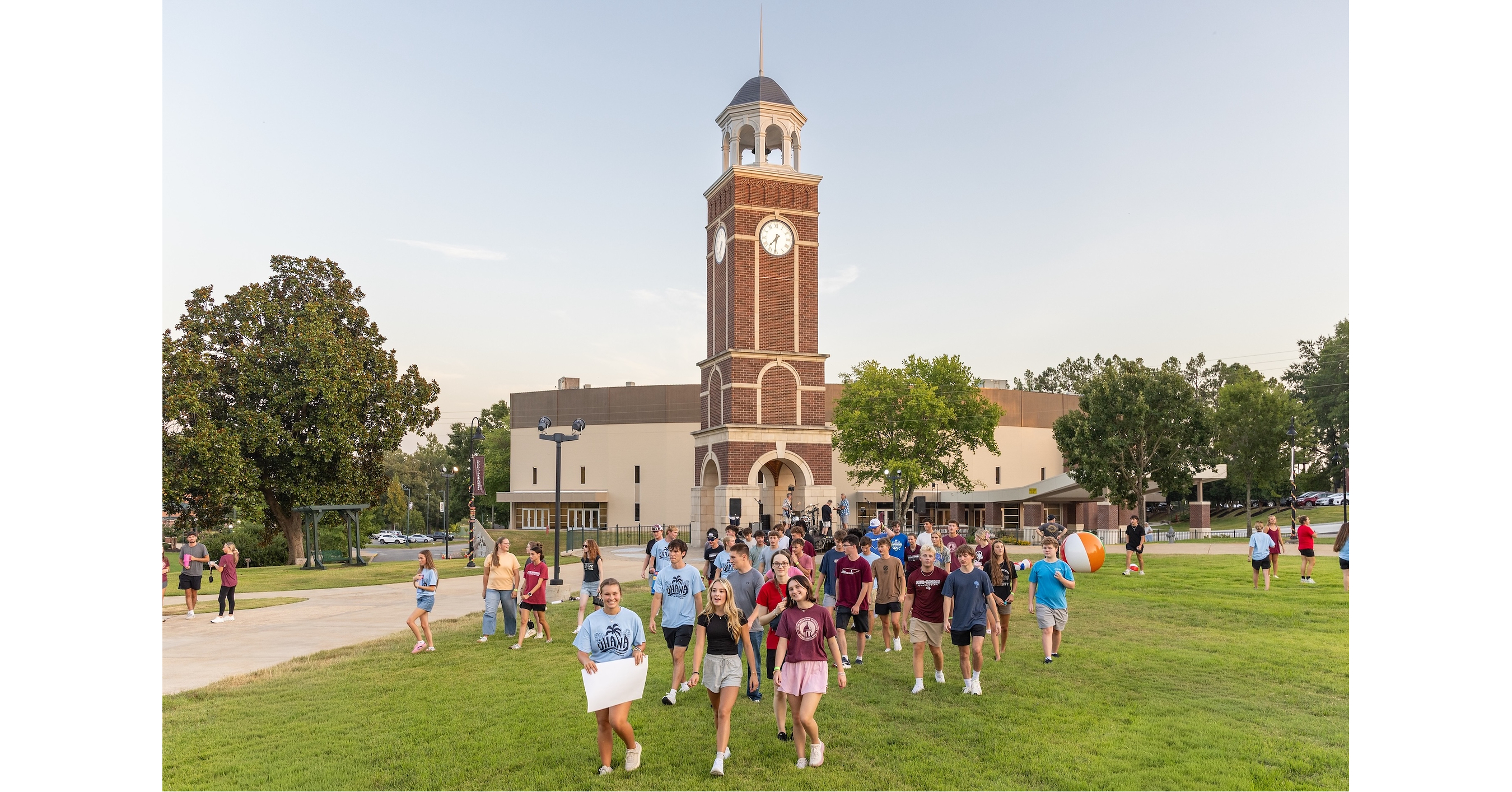 FHU Reports Record Graduation Rate Amid Strong Fall Enrollment
