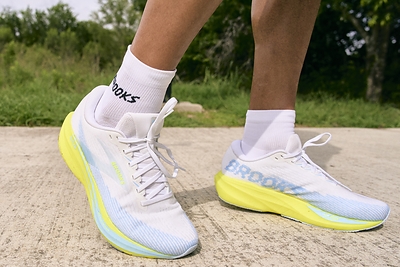 Academy Sports + Outdoors Celebrates Brooks Month with Community Event and Performance-Driven Gear