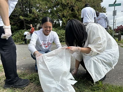 International Day of Peace Celebrated by Family Federation Volunteers With Community Service Across North America