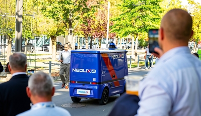 Neolix Live Demonstration of L4 RoboVan at IAA TRANSPORTATION