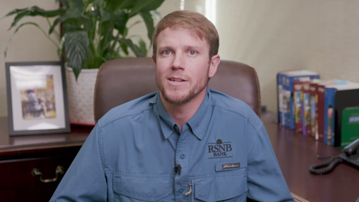 HelloNation Article Examines Seasonal Income Changes for Wyoming Ranchers, Featuring Banking Expert Ozzie Hay