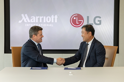 LG Electronics firma parceria com a Marriott International para elevar a experiência de entretenimento dos viajantes com plataforma de última geração para quartos
