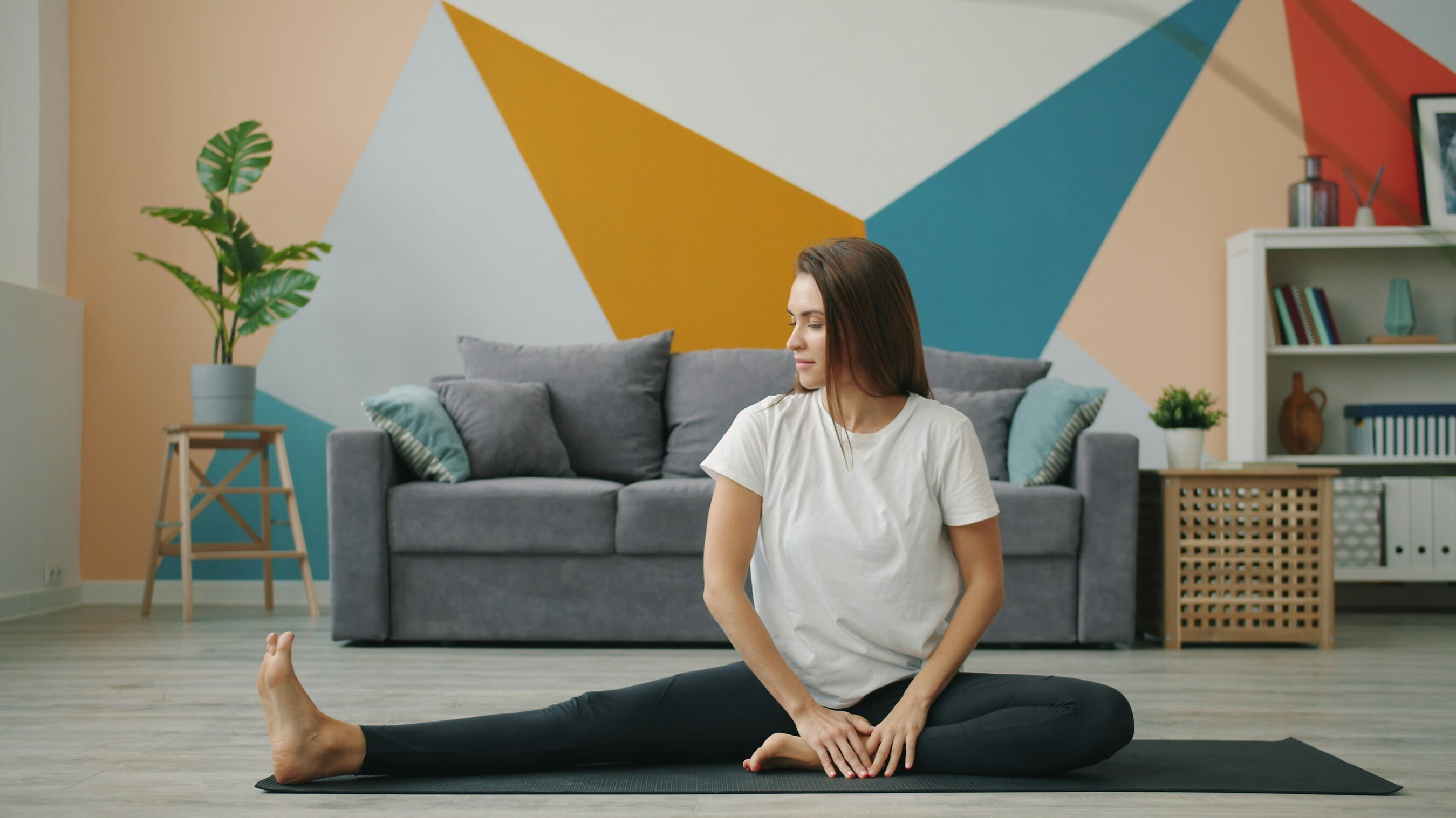 TENA Answers Women's Most-Searched Pelvic Floor Questions For Healthy Aging Month