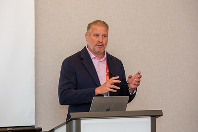 Vincent D’Amato, GOFO’s Chief Sales Officer for North America, delivers a presentation at PARCEL Forum 2026 in Orlando. (Photo: GOFO)