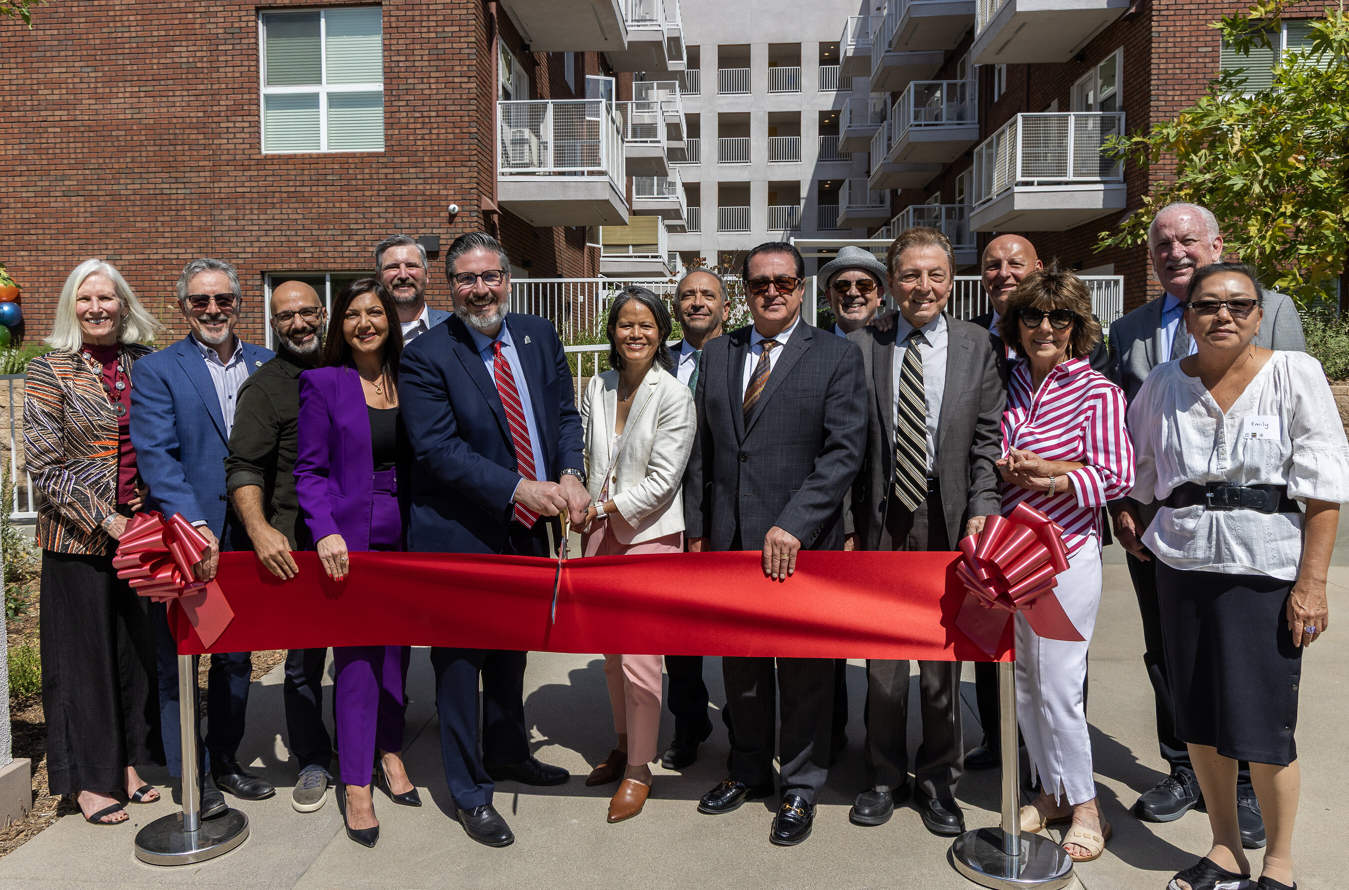 National CORE, Linc Housing and City of Glendale Celebrate Grand Opening of 340 Affordable Apartments for Seniors and Families