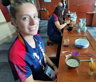 French WorldSkills competitors sample Chinese traditions