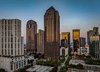 JLL arranges $406M financing for iconic Trammell Crow Center in Dallas