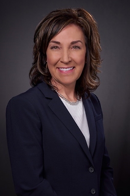 President of Kroger Health Colleen Lindholz announces retirement after 31 years of service