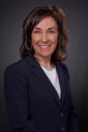 President of Kroger Health Colleen Lindholz announces retirement after 31 years of service