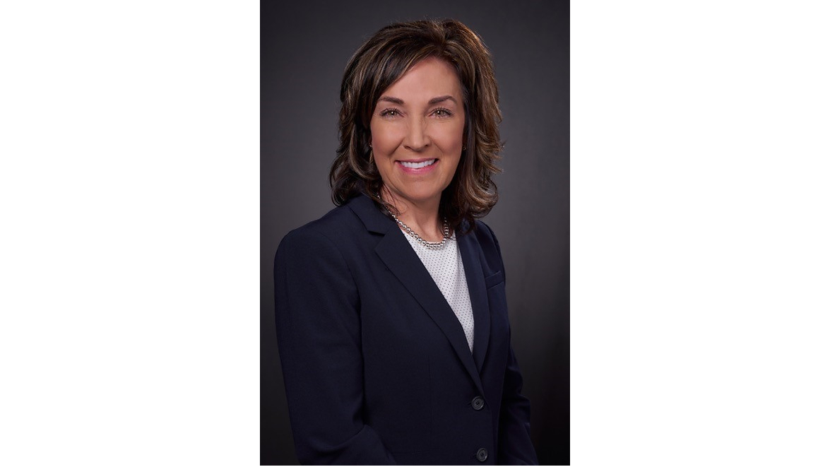 President of Kroger Health Colleen Lindholz announces retirement after 31 years ...