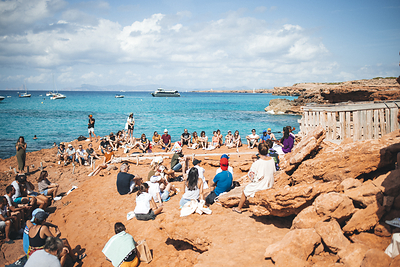 SON Estrella Galicia Posidonia celebrates its 10th anniversary with a decade of music, culture and unique experiences in Formentera
