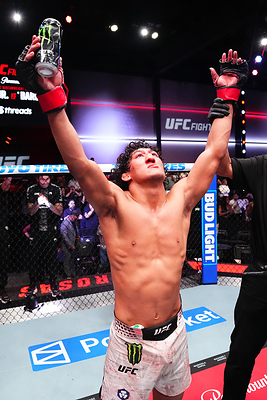Monster Energy's Raul Rosas Jr. Defeats Raoni Barcelos by TKO at UFC Vegas 121