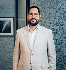 Dr. Luis Macias is an internationally renowned, highly-trained, double board-certified plastic surgeon.