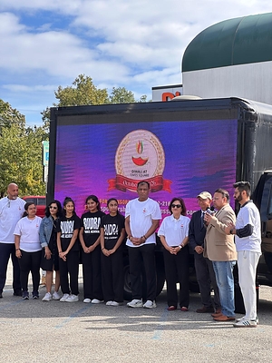Lionel Balmir, Niharika Patil, Rudra Dance Academy, Rajendar Dichpally (Secretary of the Diwali at Times Square Board) , Neeta Bhasin (Founder and President of Diwali at Times Square) , Parsippany Mayor Pulkit Desai, Sunil Hali (Promoter, Radio Zindagi Network), Hardik Rupareliya