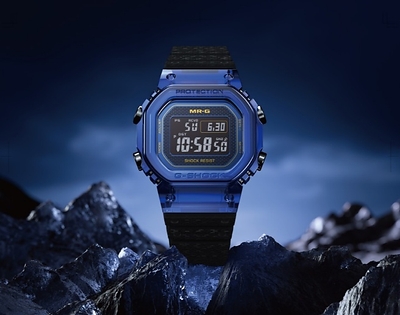 Casio s'apprête à lancer une MR-G réalisée en verre saphir bleu