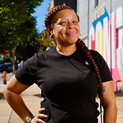 Ciera Dunlap, a 2026 Baltimore Community Foundation Neighborhood Spotlight Award winner serving Bolton Hill and Midtown, helps sustain a safe, trauma-informed environment at Youth Empowered Society for young people ages 14–25 who are experiencing or at risk of homelessness.