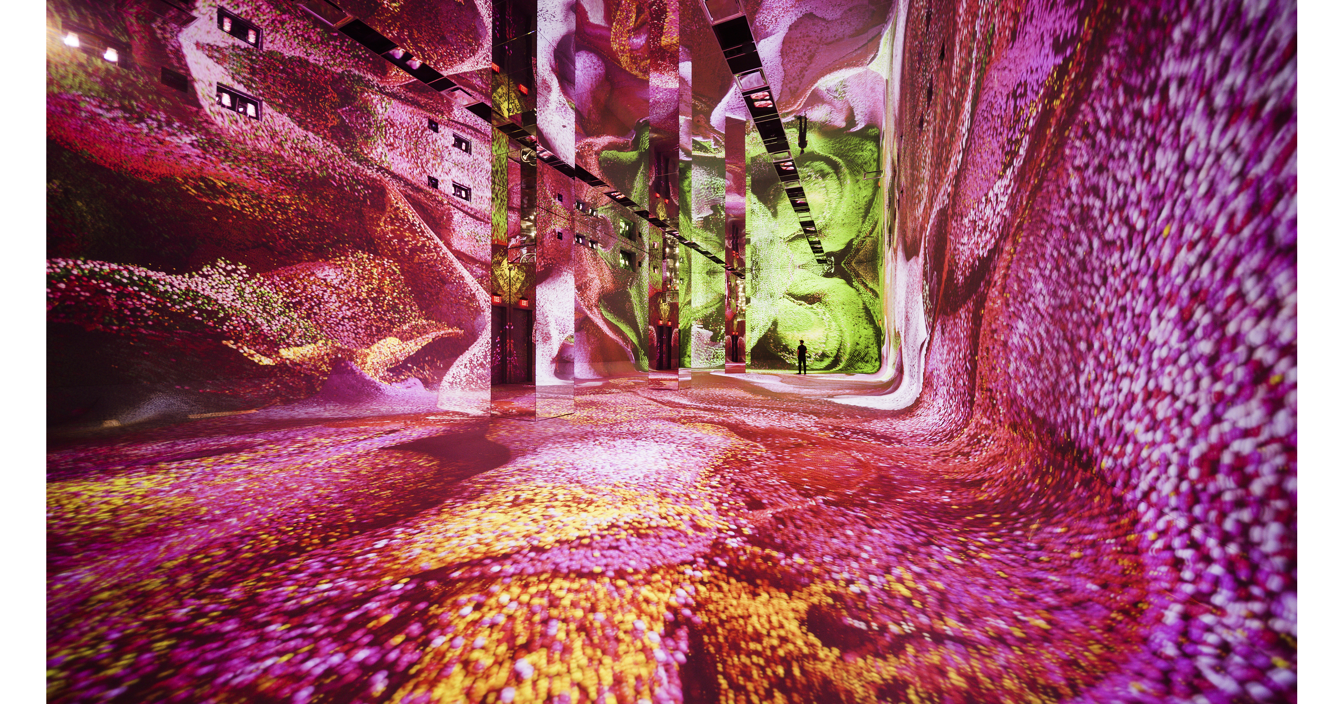 Powering DATALAND: Epson Projection Helps Bring the World's First 'Museum of AI Arts' to Life