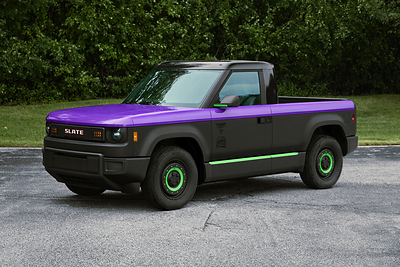Slate Truck featuring the Grave Digger® starter pack.