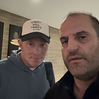 TravelingWiki Foundation CEO Jonathan Sutter Joins World Renowned Chef Bobby Flay in Las Vegas for Autism Awareness