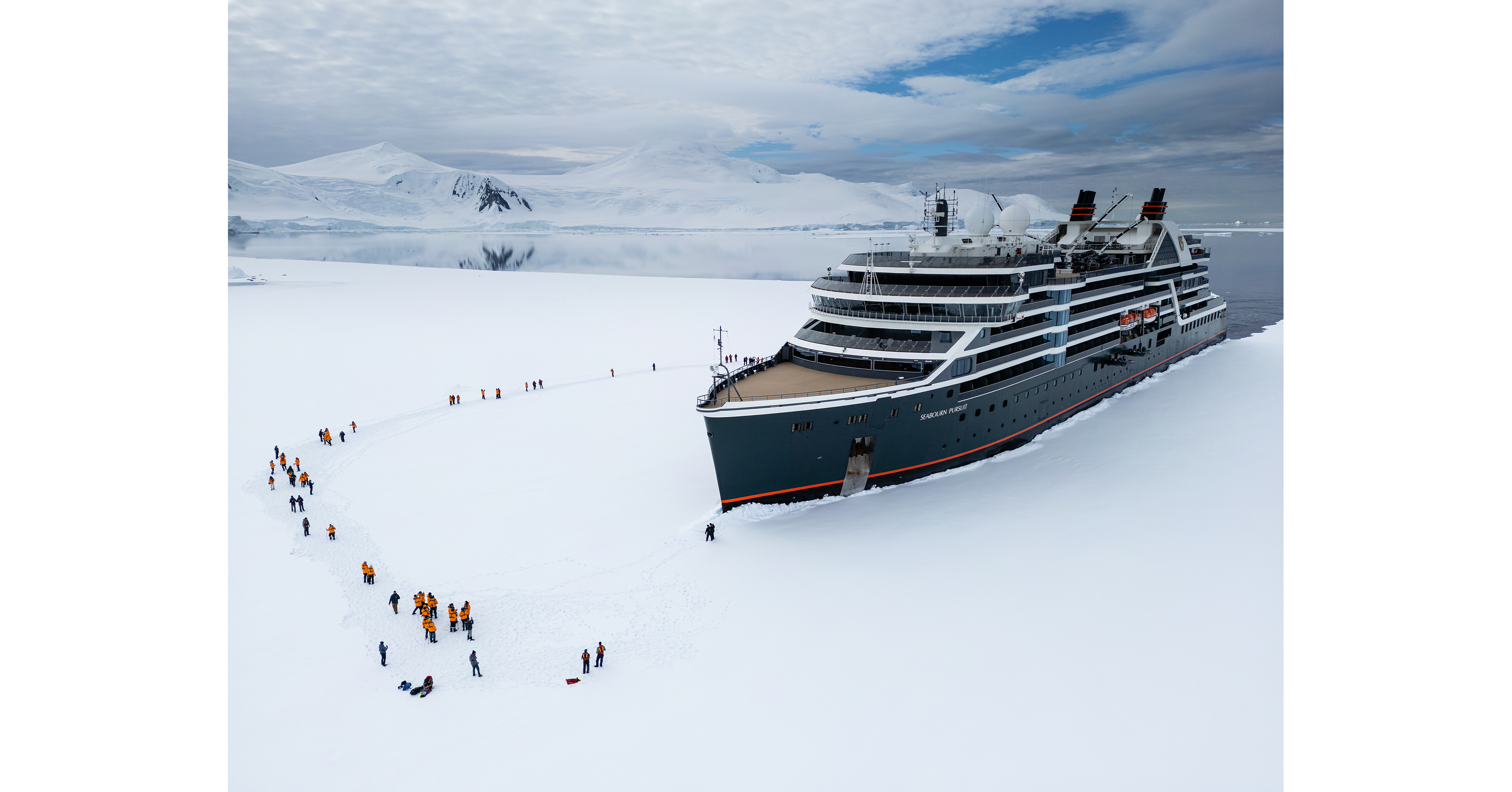 THE MINDS BEHIND THE EXPEDITION: MEET THE EXPERTS LEADING SEABOURN'S 2026-2027 ANTARCTICA SEASON