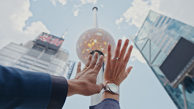 CALLING ALL COUPLES: SAY “I DO” IN THE CROSSROADS OF THE WORLD AT ONE TIMES SQUARE WEDDINGS