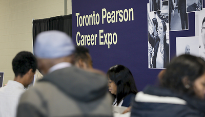 Le salon des carrières de Toronto Pearson contribue à former l'effectif de demain