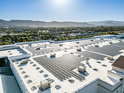 HelioVolta honors a rooftop PV system developed by Greenskies Clean Energy for a California retail store with inaugural award for Best Rooftop PV System. Photo credit: Greenskies Clean Energy.