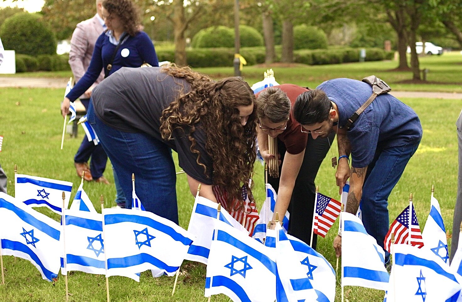 IFCJ's 'Flags of Fellowship'-Kampagne verdoppelt Teilnehmerzahlen und expandiert international