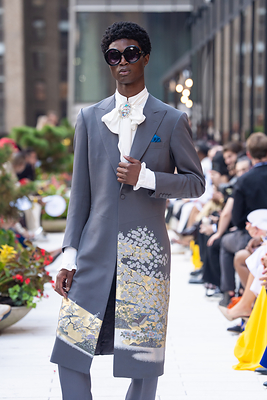 HIROMI ASAI Spring/Summer 2027 "Akatsuki - Before the Dawn," featuring Japanese Kimono textiles in contemporary menswear, presented at New York Fashion Week in September 2026.