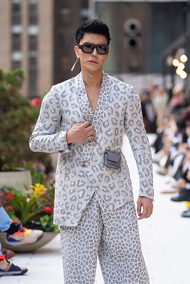 HIROMI ASAI Spring/Summer 2027 "Akatsuki - Before the Dawn," featuring a bold panther-patterned Japanese textile, presented at New York Fashion Week in September 2026.