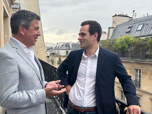 Simon Paris, CEO Unit4 (left) and Arnaud Caldichoury, CEO Napta (right) Simon Paris, CEO Unit4 (left) and Arnaud Caldichoury, CEO Napta (right)