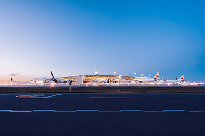 Toronto Pearson and Ingenium's Canada Aviation and Space Museum launch first-of-its-kind airport-based aviation education program Toronto Pearson and Ingenium's Canada Aviation and Space Museum launch first-of-its-kind airport-based aviation education program
