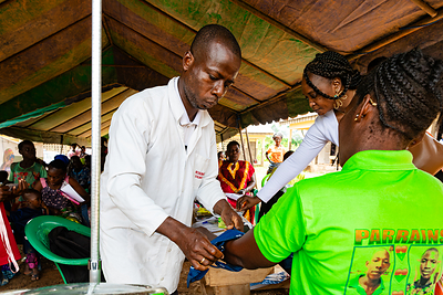 Le Mars Impact Fund octroie 2 millions de dollars à Elucid afin d'élargir l'accès à des soins de santé abordables pour les familles de producteurs de cacao en Côte d'Ivoire