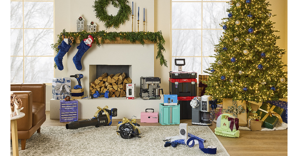 Lowe's Unveils Holiday 2026 Lineup with New Gifts and Décor, MyLowe's Rewards Perks and Weeks of Black Friday Savings