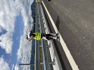 Essential for long-term performance: “Motorway infrastructure in Slovakia is exposed to demanding environmental conditions throughout the year,” says Evgeniy Artukh, Director of Penetron Slovakia. Essential for long-term performance: “Motorway infrastructure in Slovakia is exposed to demanding environmental conditions throughout the year,” says Evgeniy Artukh, Director of Penetron Slovakia.
